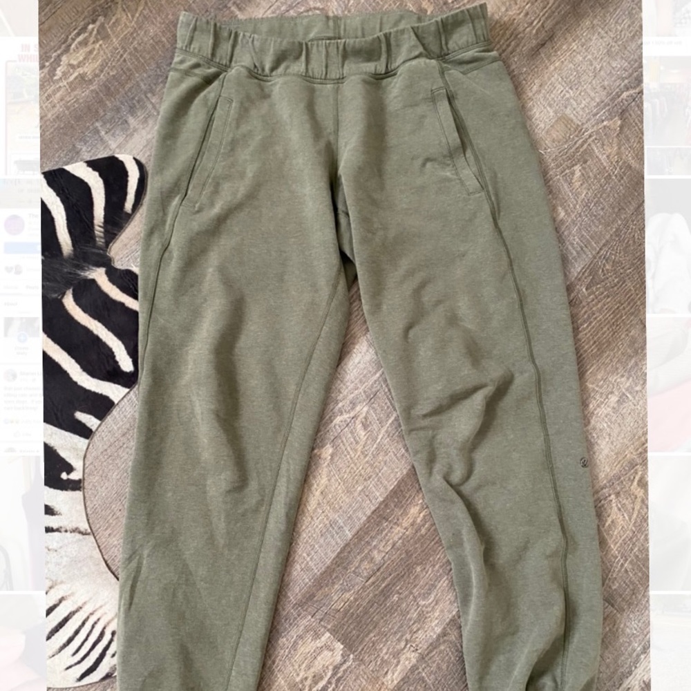 Lululemon Sweatpants Joggers
